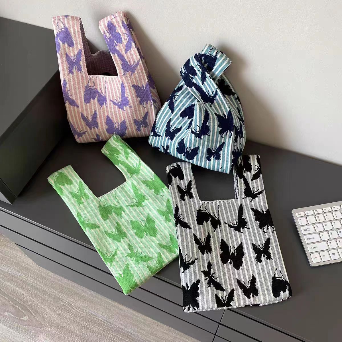 Embroidery Knot - Ręcznie robiona dzianinowa torebka damska Mini