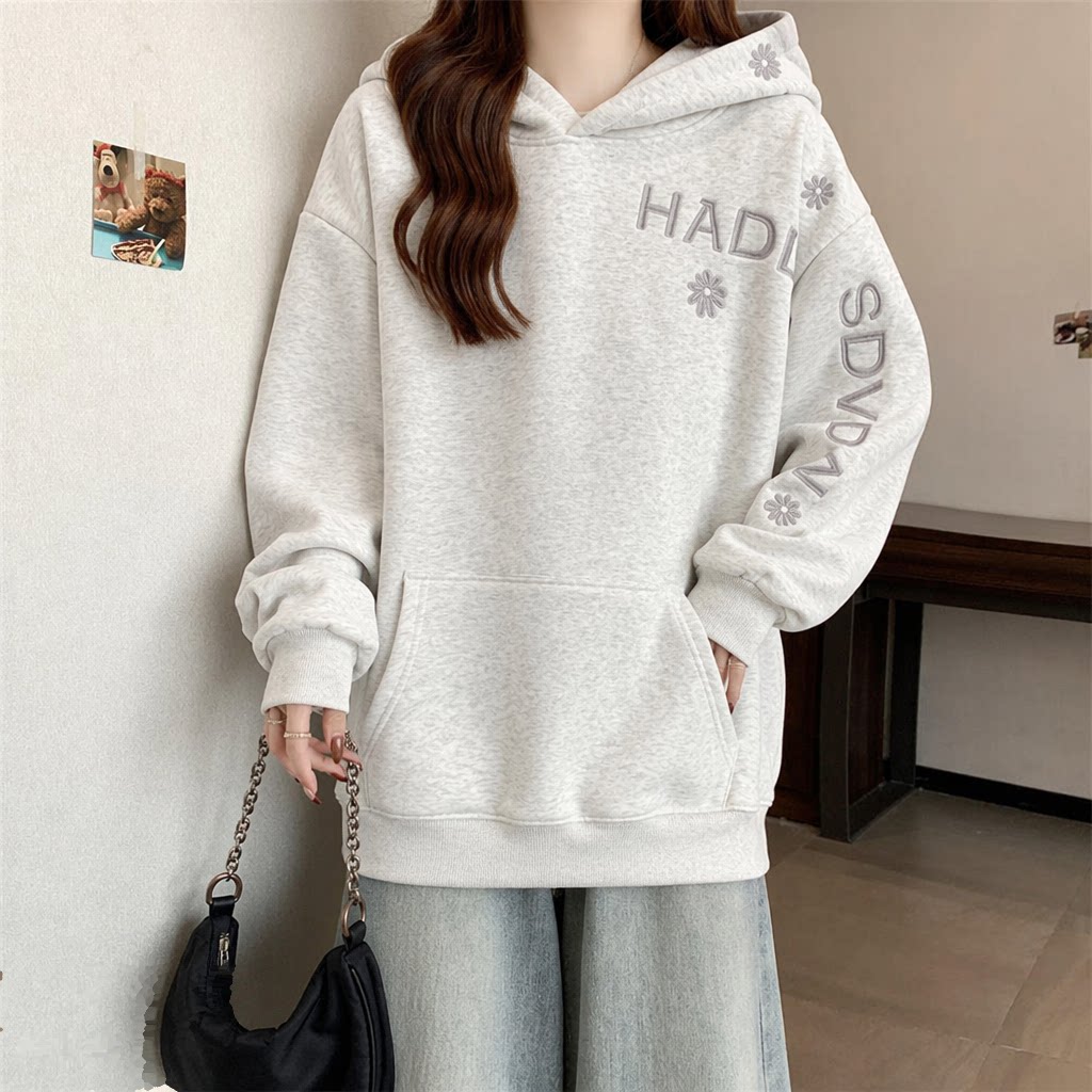 Embroidery Letter N - Damska bluza z kapturem w jednolitym