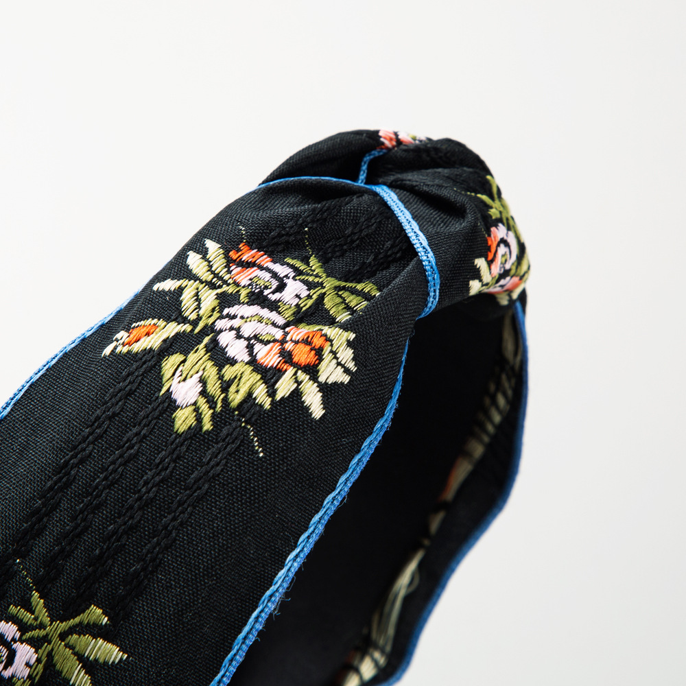 Nowa modna opaska na głowę w s – Embroidery Knot recenzja i cena