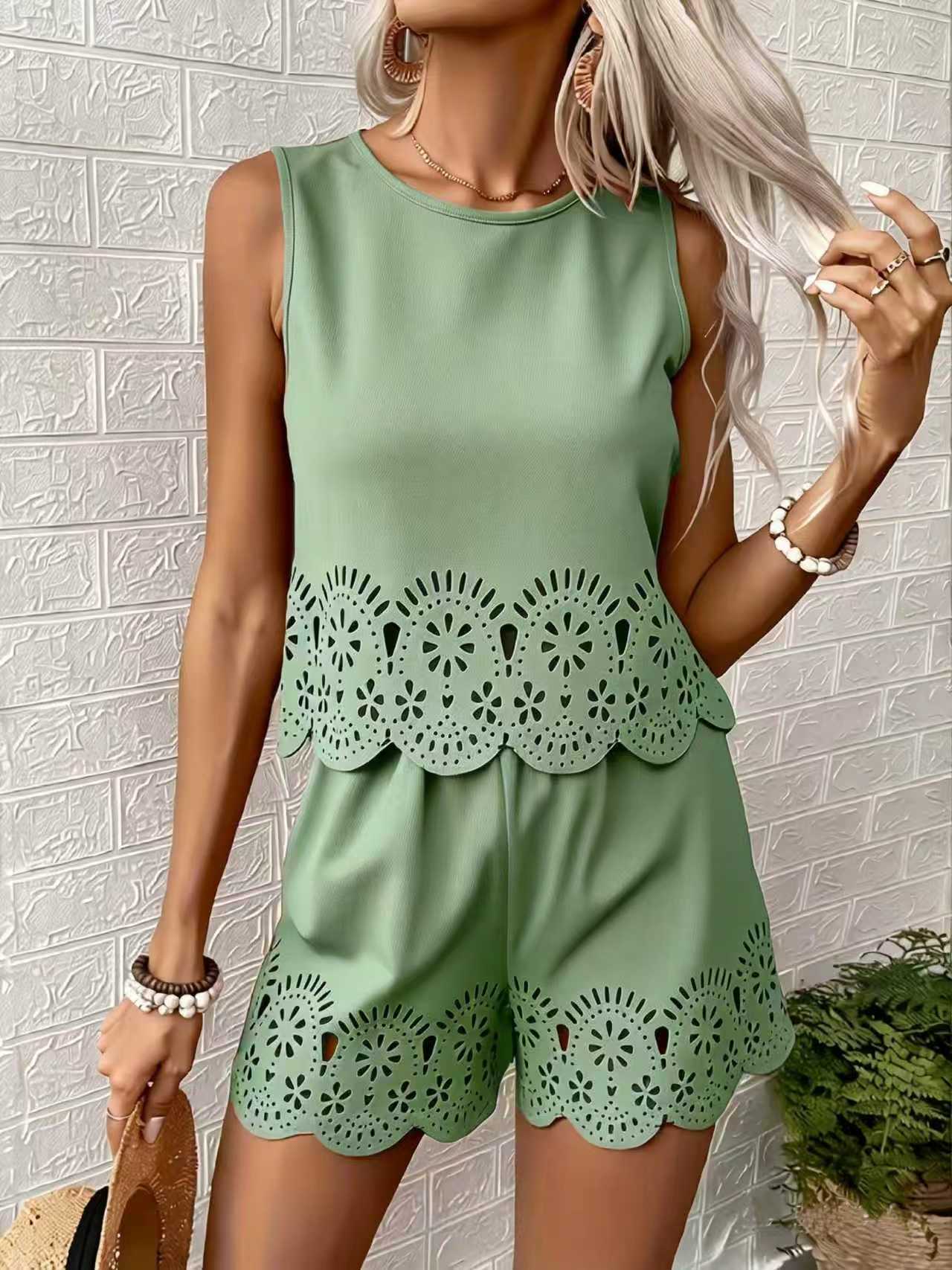 Elegancki, swobodny komplet sz – Embroidery Class recenzja i cena