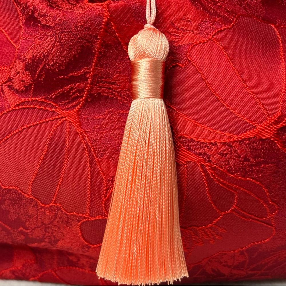 Akcesoria do czongsamu, torebk – Embroidery Knot recenzja i cena